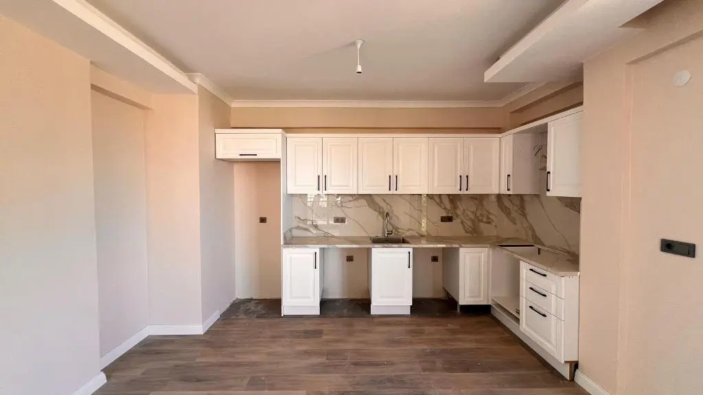 Fitted kitchen
